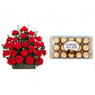 Arranjo de Flores Eu te amo + Ferrero Rocher