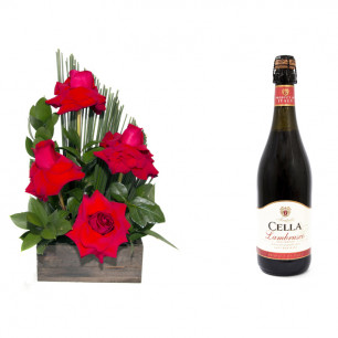 Arranjo de Flores Sabor da paixão + Vinho Frisante Cella Lambrusco Tinto 750ml